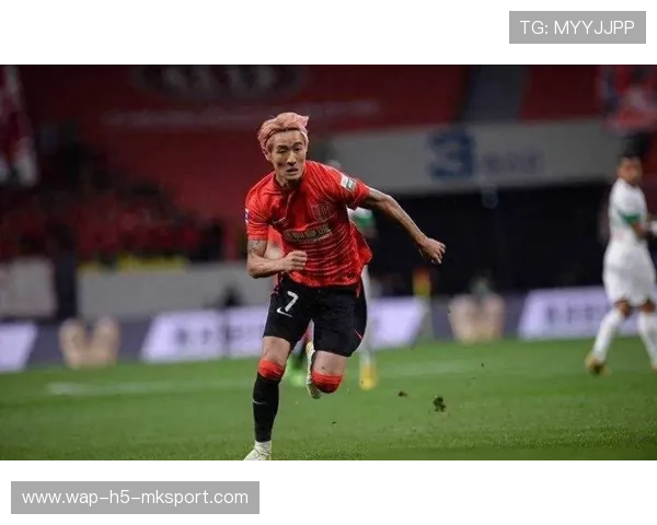 韦世豪重返中超：签约成都蓉城能否改写格局？