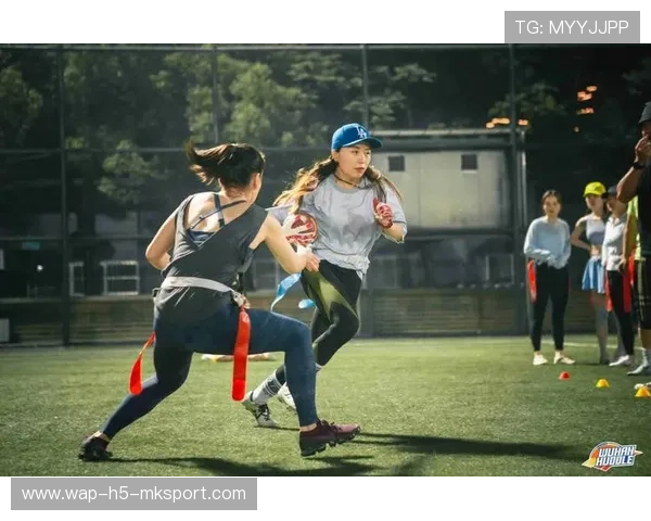 女子腰旗强强对话，展现顶级水平，拓展活动腰旗大战规则