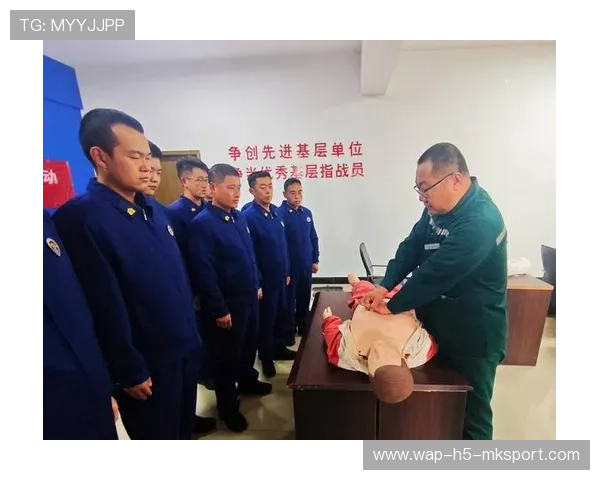 赛场医疗急救演练常态化,提升应急反应能力,应急演练医务人员现场 赛场医疗急救演练常态化,提升应急反应能力,应急演练医务人员现场